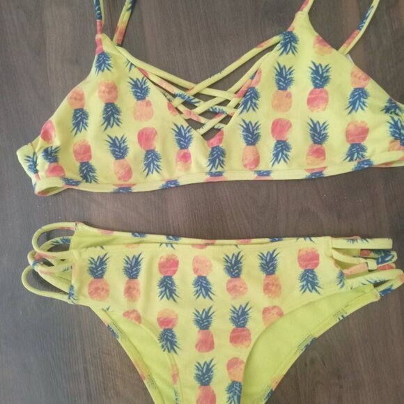 Hollister XS Bikini (Strappy Bright Neon Yellow Pineapples) - Picture 1 of 3